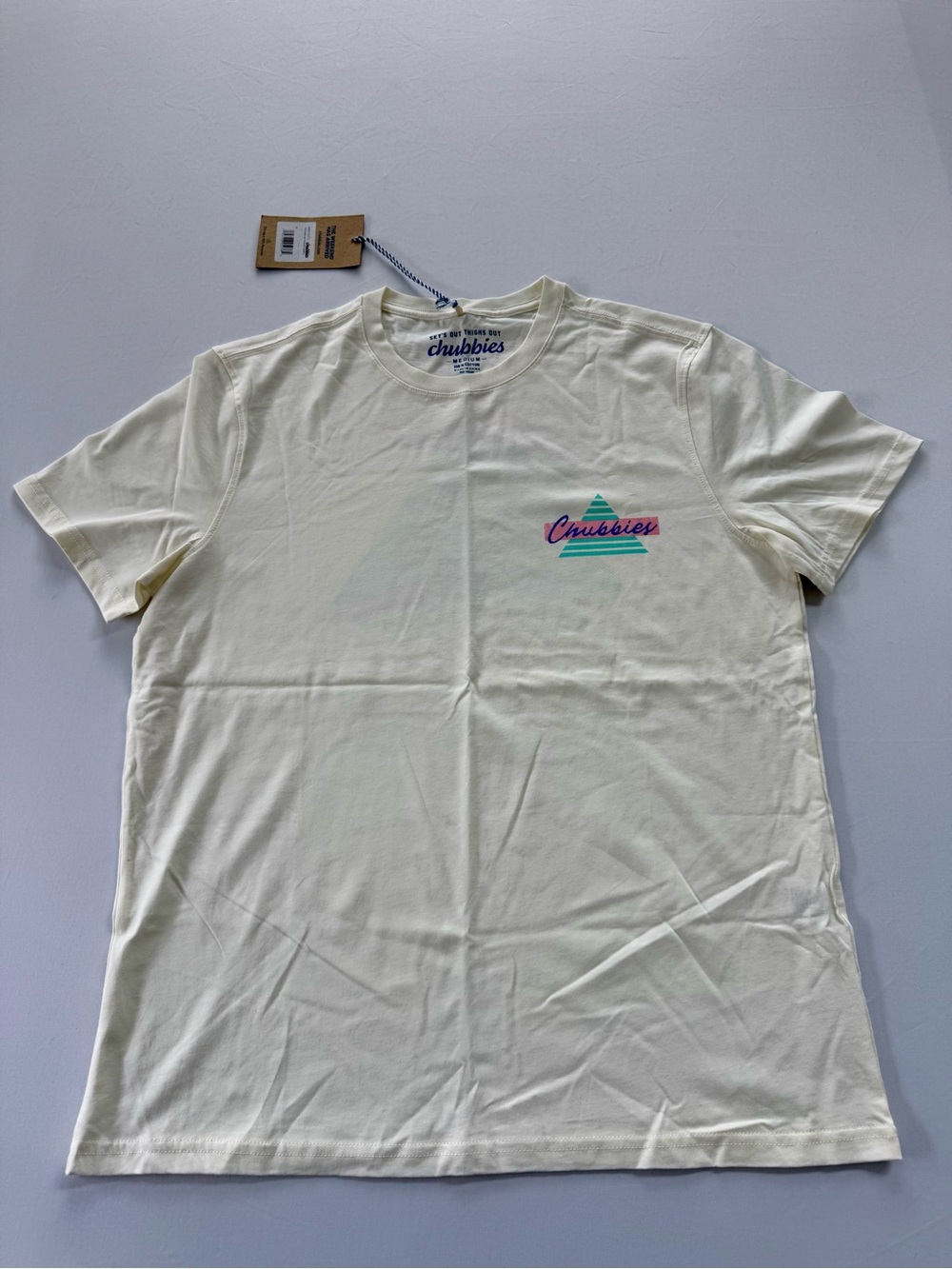 chubbies Cream Short-Sleeve Logo Tee with Sunset Accent